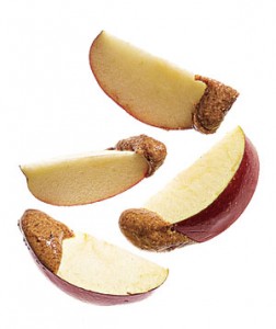 snack-applealmondbutter_300